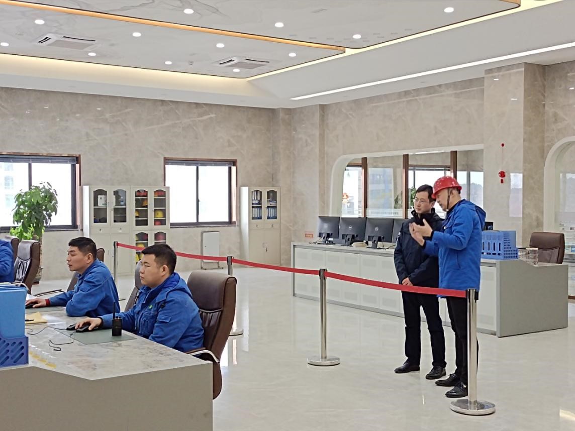 Galaxy银河国际集团向导到下属项目公司开展新春慰问